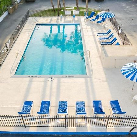 Royal Palms Motel Tybee Island Εξωτερικό φωτογραφία